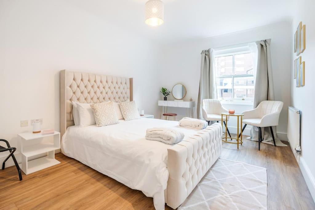 House 10 Mins To Tower Bridge Hot Tub & Parking Villa London Exterior photo